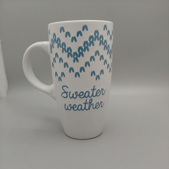 Kohls St Nicholas Square Sweater Weather Tall Mug 24 oz White Blue - Picture 3 of 7